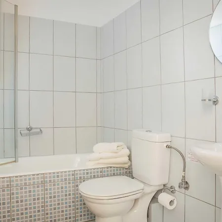 Delightful Kefalonia 3 Bedrooms Mare Blue Private Pool Close To Amenities Trapezaki فيلة ترابيزاكي