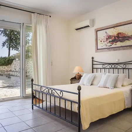 Villa Delightful Kefalonia 3 Bedrooms Mare Blue Private Pool&close To Amenities Trapezaki *