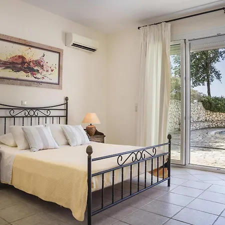 Delightful Kefalonia 3 Bedrooms Mare Blue Private Pool&close To Amenities Trapezaki Villa Trapezaki (Kefalonia)