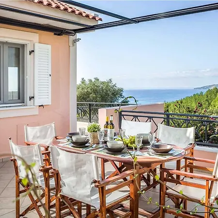 Delightful Kefalonia 3 Bedrooms Mare Blue Private Pool&close To Amenities Trapezaki Villa