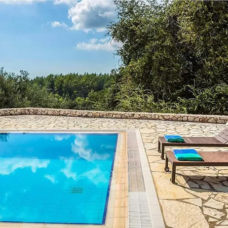 Delightful Kefalonia 3 Bedrooms Mare Blue Private Pool&close To Amenities Trapezaki